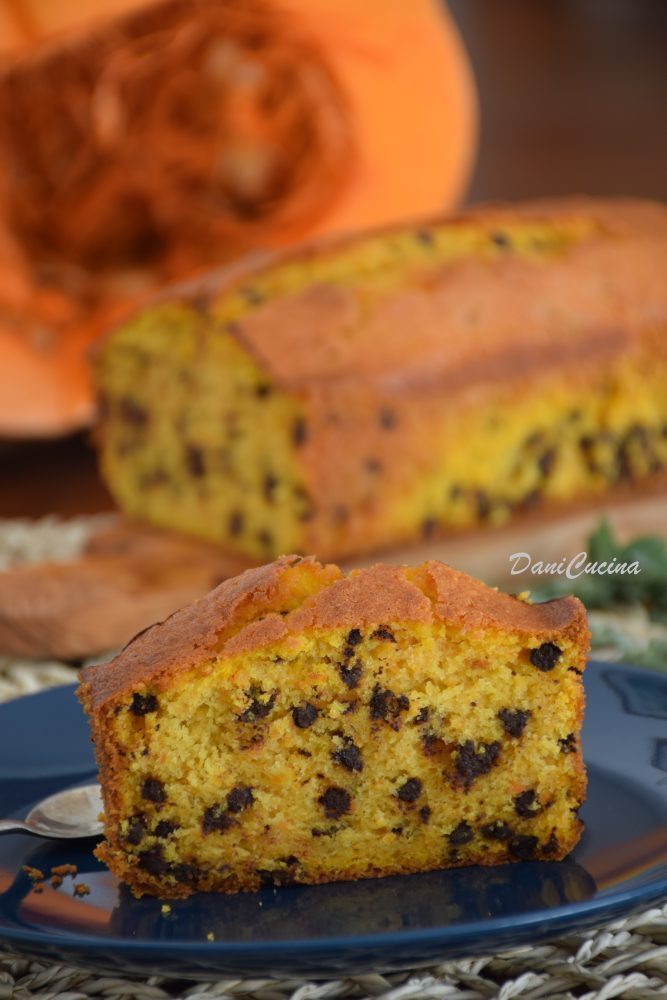 Plumcake alla zucca e gocce di cioccolato