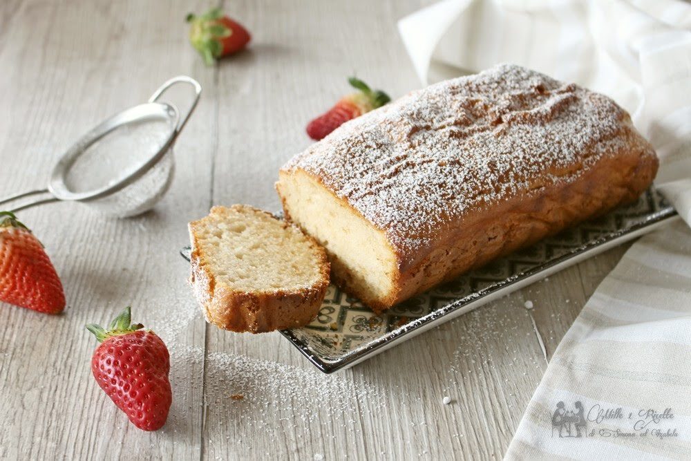 Plumcake allo yogurt con farina di riso senza zucchero
