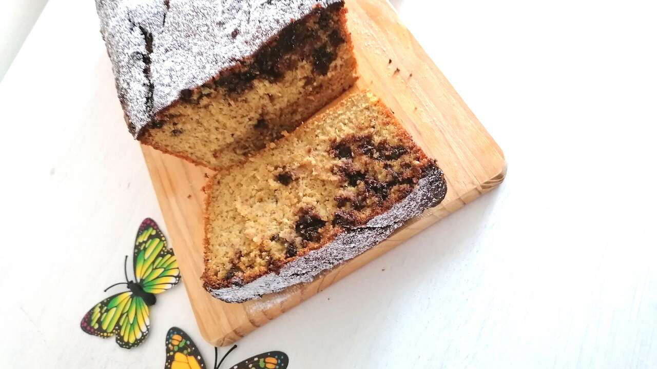 Plumcake avocado e mandorle tostate Bimby: senza glutine