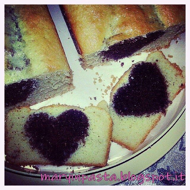 Plumcake con cuore di cacao