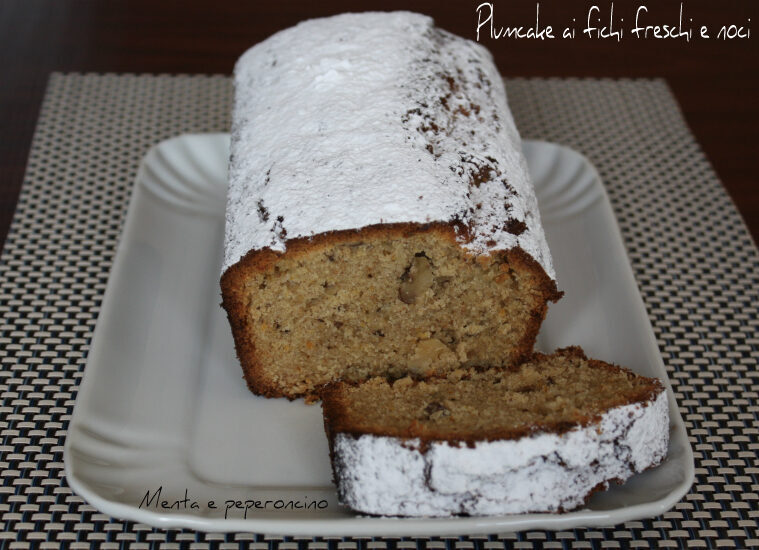 Plumcake con fichi freschi e noci