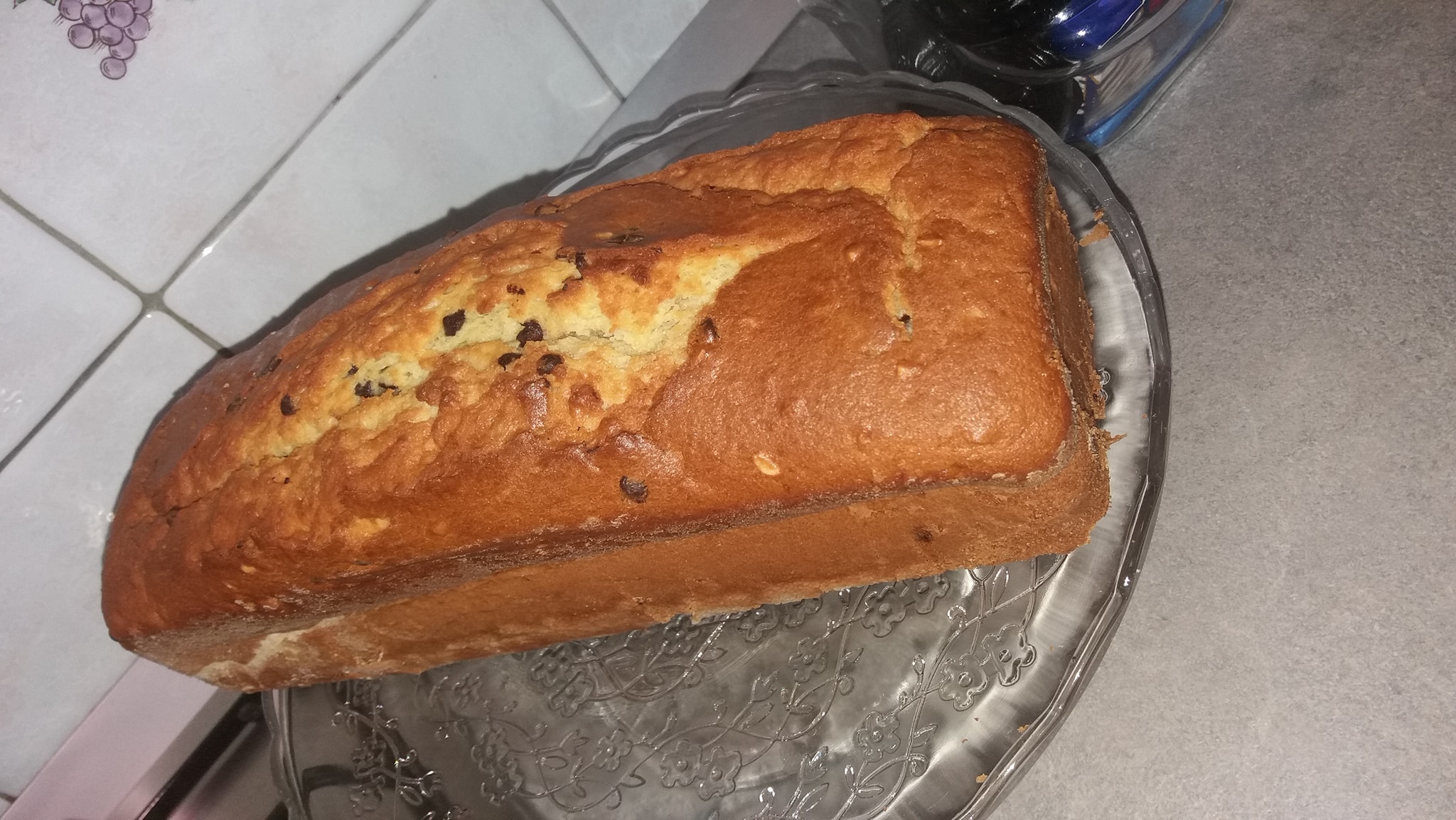 Plumcake con granella di nocciole