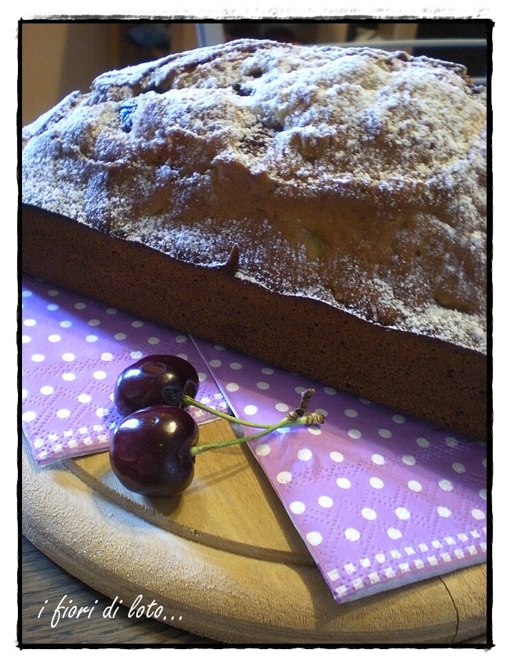 Plumcake con le ciliegie ( senza burro )