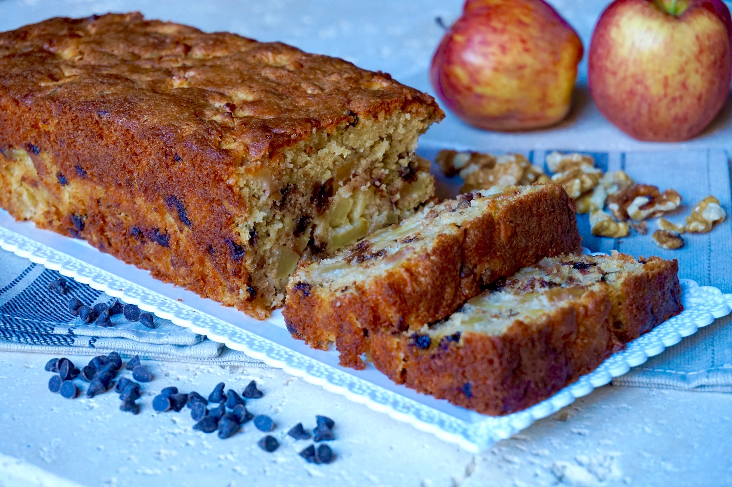 Plumcake con mele e noci