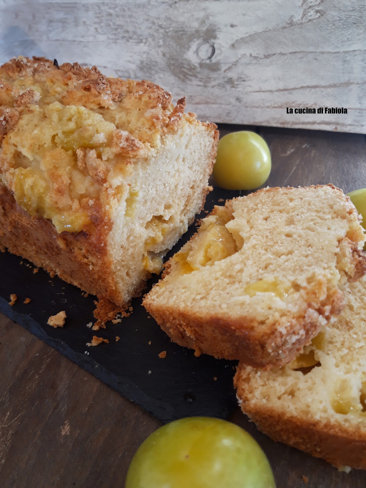 Plumcake con susine gialle