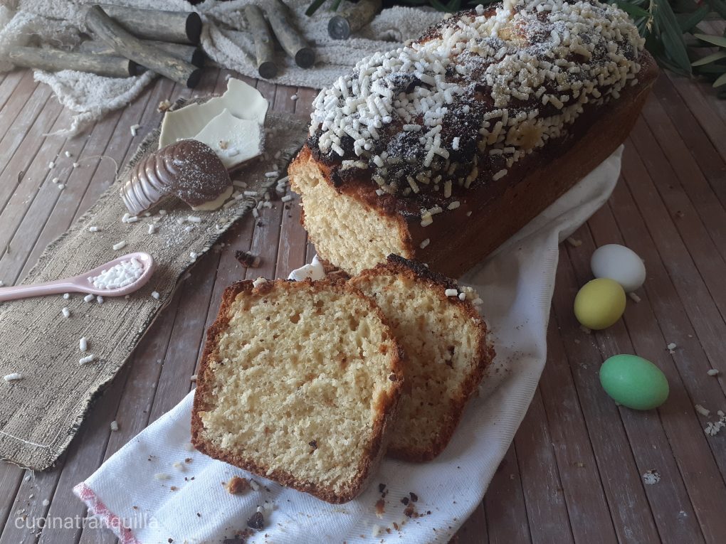 Plumcake con uova di cioccolata