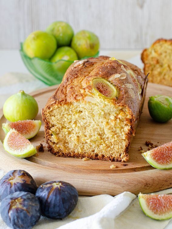 Plumcake di fichi e mandorle senza burro