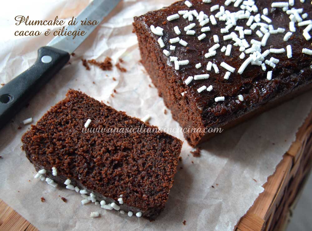 Plumcake di riso cacao e ciliegie