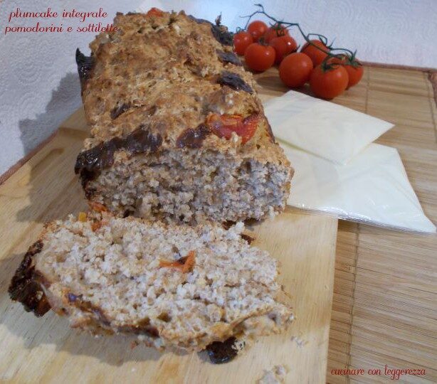 Plumcake integrale pomodorini e sottilette