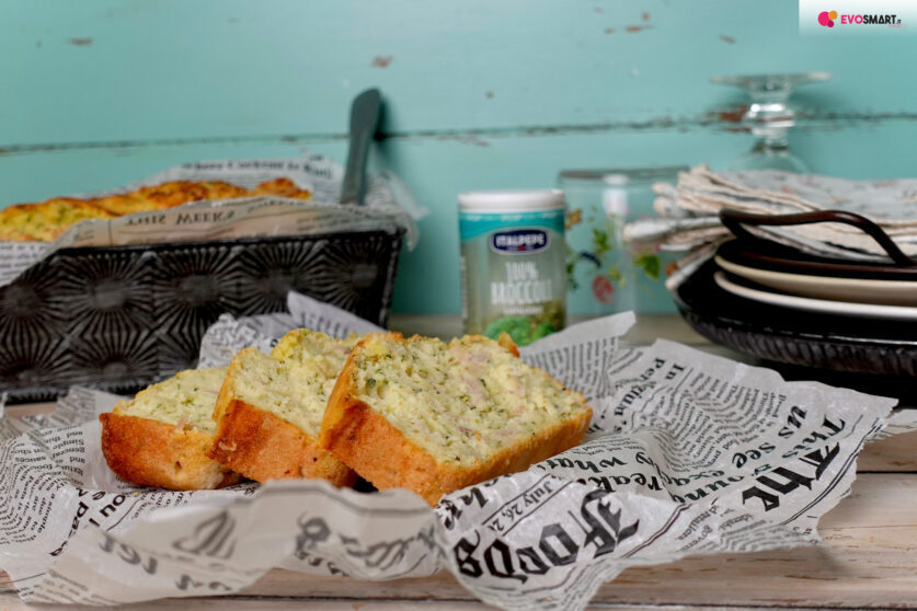 Plumcake salato con broccoli liofilizzati, ricotta e prosciutto cotto