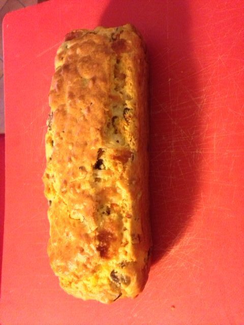 Plumcake salato con prosciutto e piselli