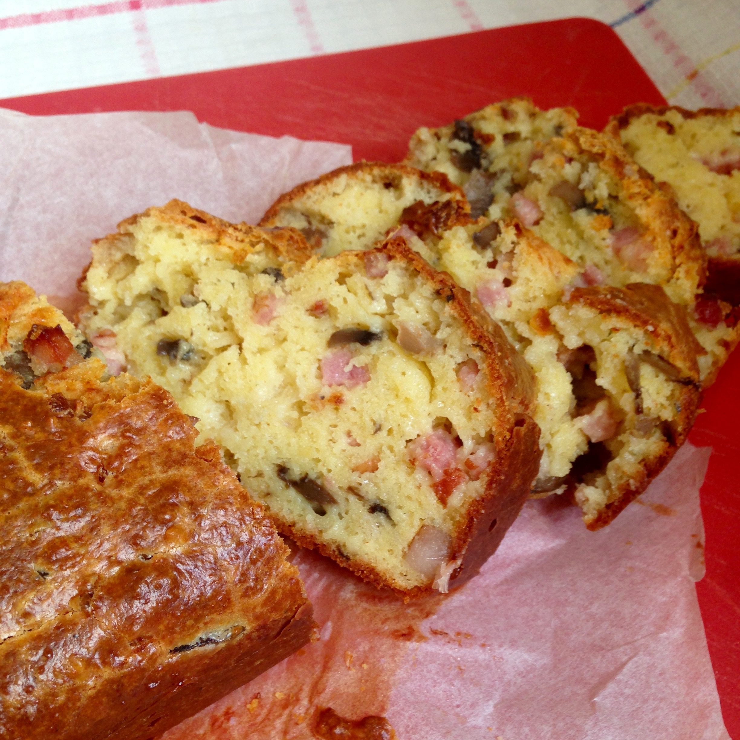 Plumcake salato pancetta e funghi