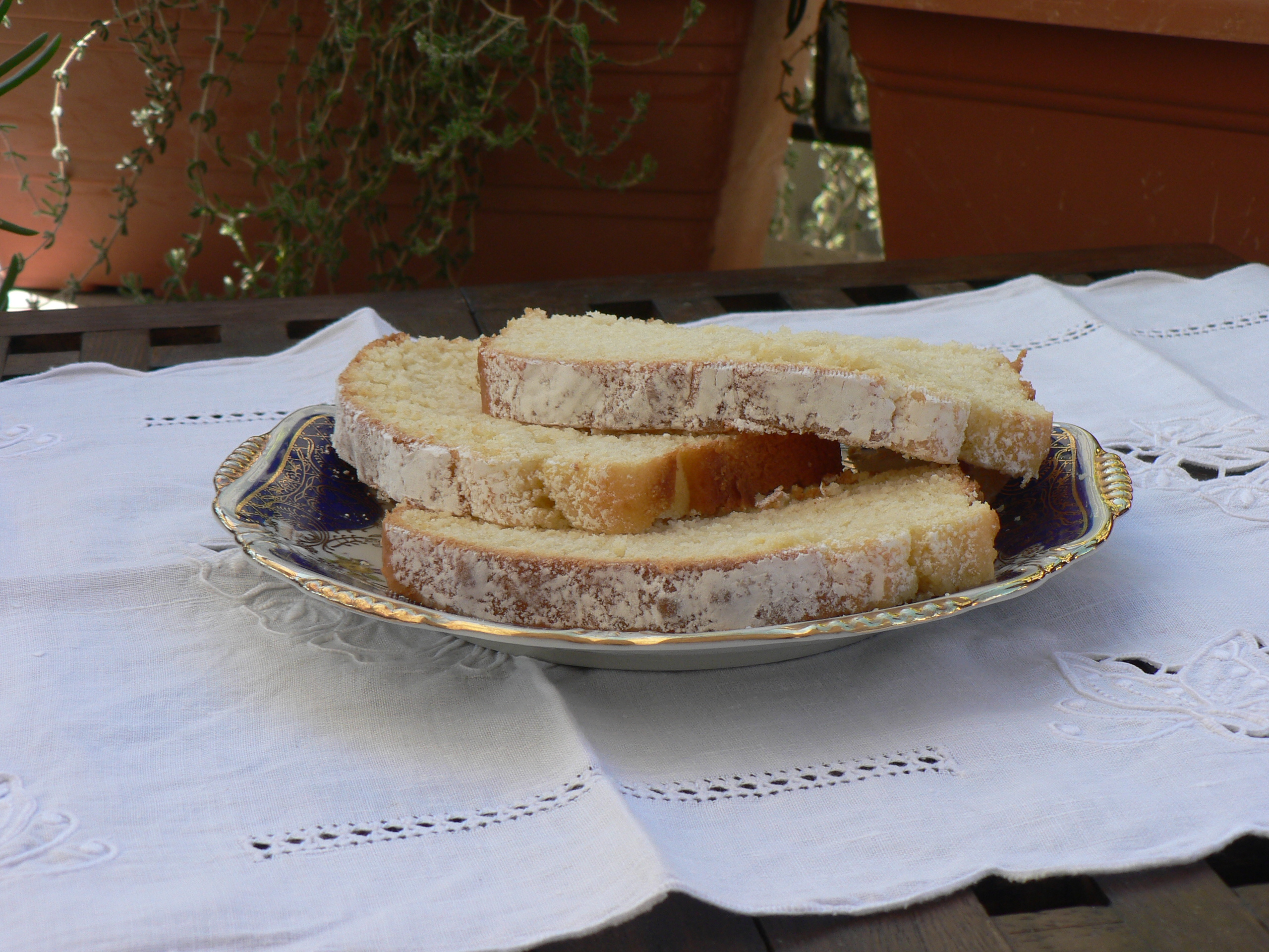 Plumcake soffice allo yogurt-ricetta prima colazione