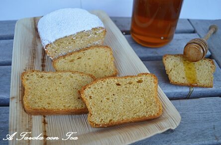Plumcake yogourt e miele