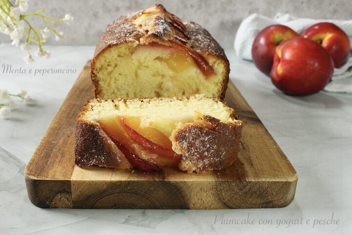 Plumcake yogurt e pesche