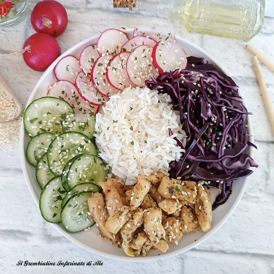 Pokè bowl di pollo