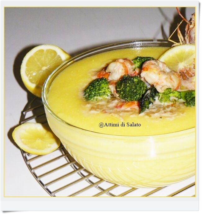 Polenta con gamberi in salsa thailandese e broccoli