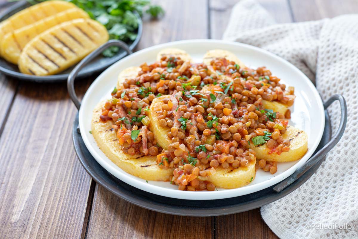Polenta con ragù di lenticchie