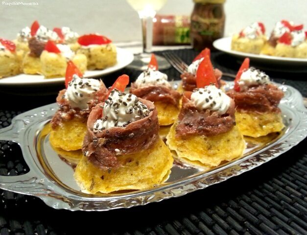 Polenta finger food con zucca e alici