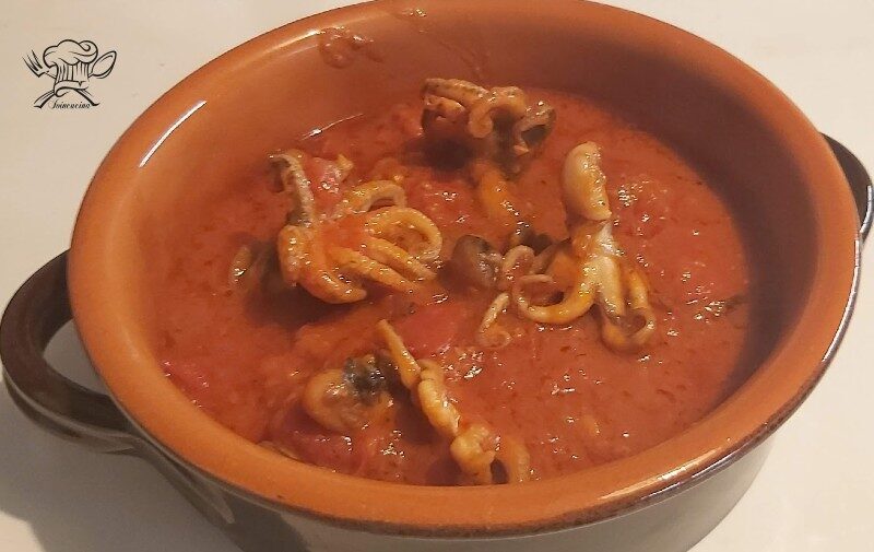 Polipetti alla luciana