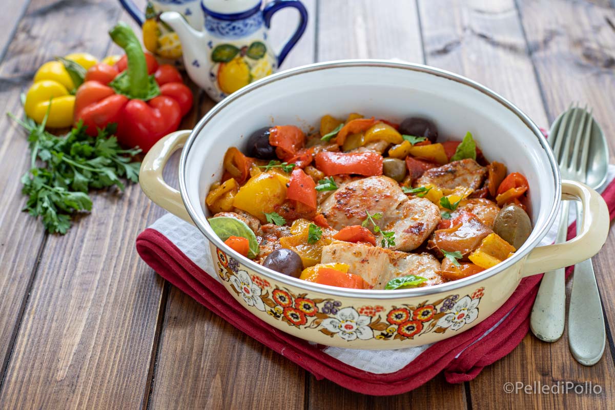 Pollo ai peperoni in padella