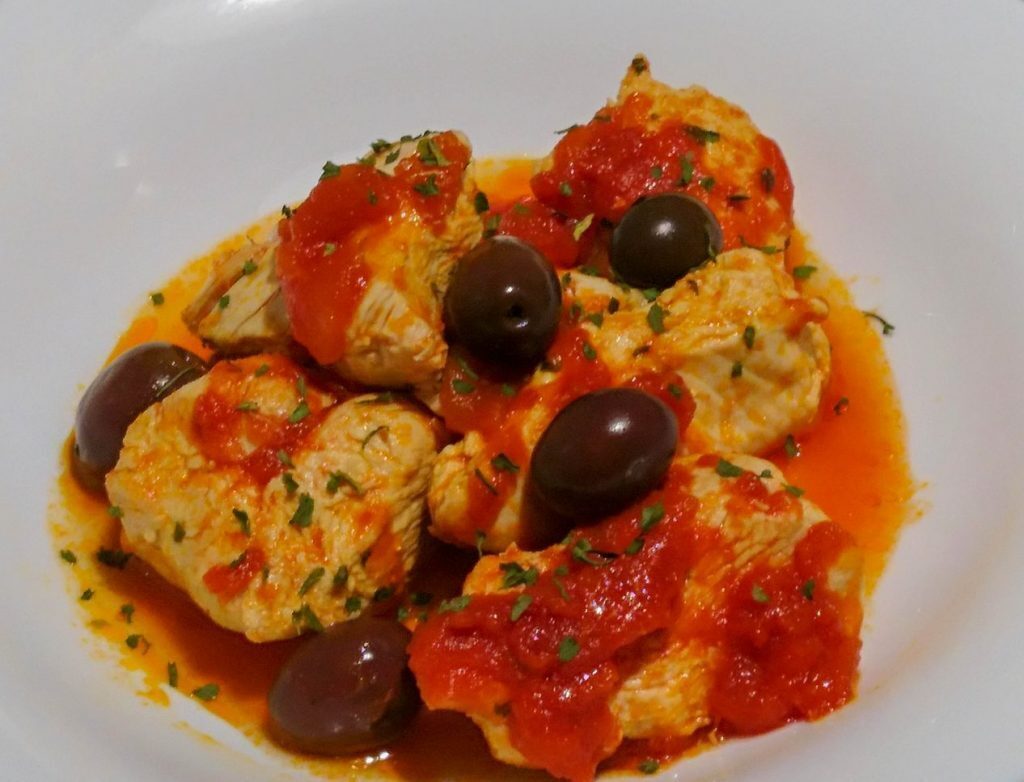 Pollo alla cacciatora in pentola a pressione