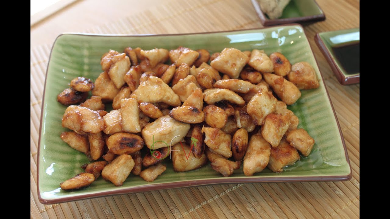 Pollo alle mandorle [videoricetta]