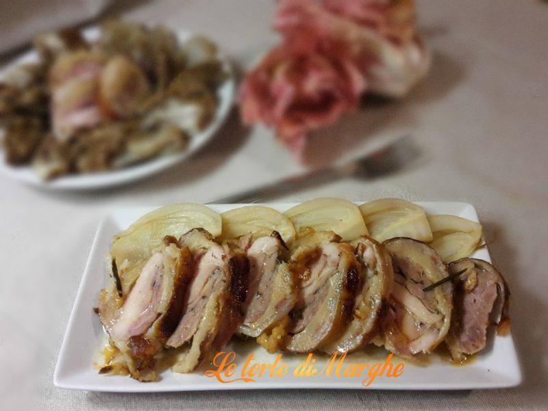 Pollo arrosto in crosta di pane e pancetta