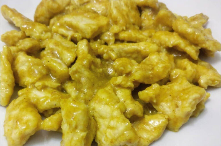 Pollo curry e zenzero