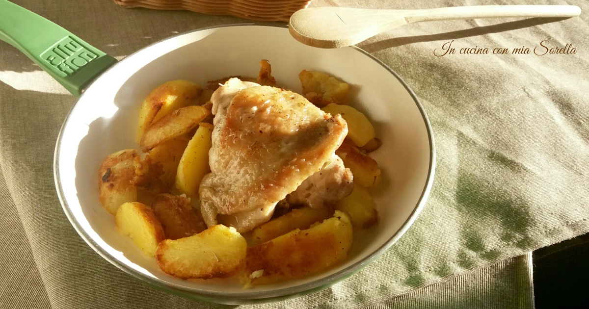 Pollo e patate in padella – alternativa veloce al pollo arrosto