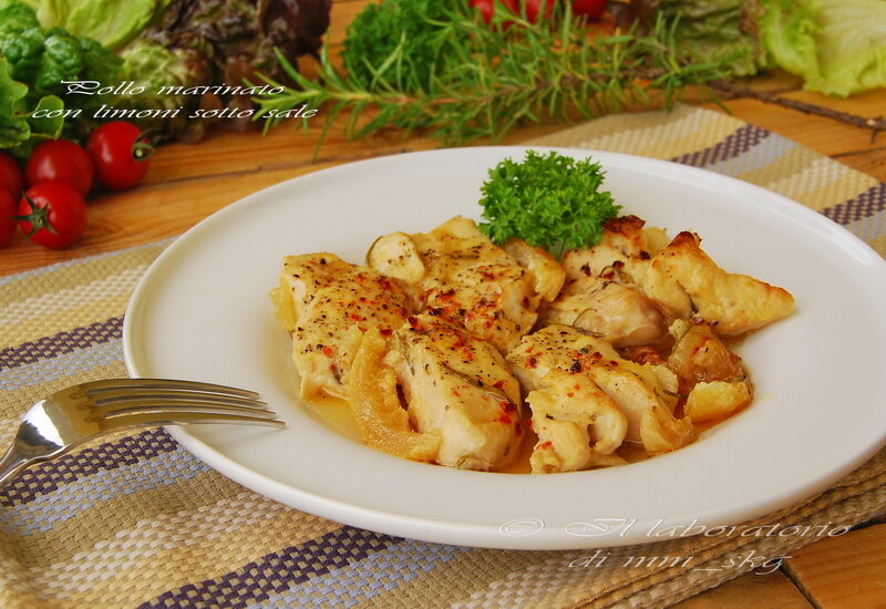 POLLO MARINATO CON LIMONI SOTTO SALE