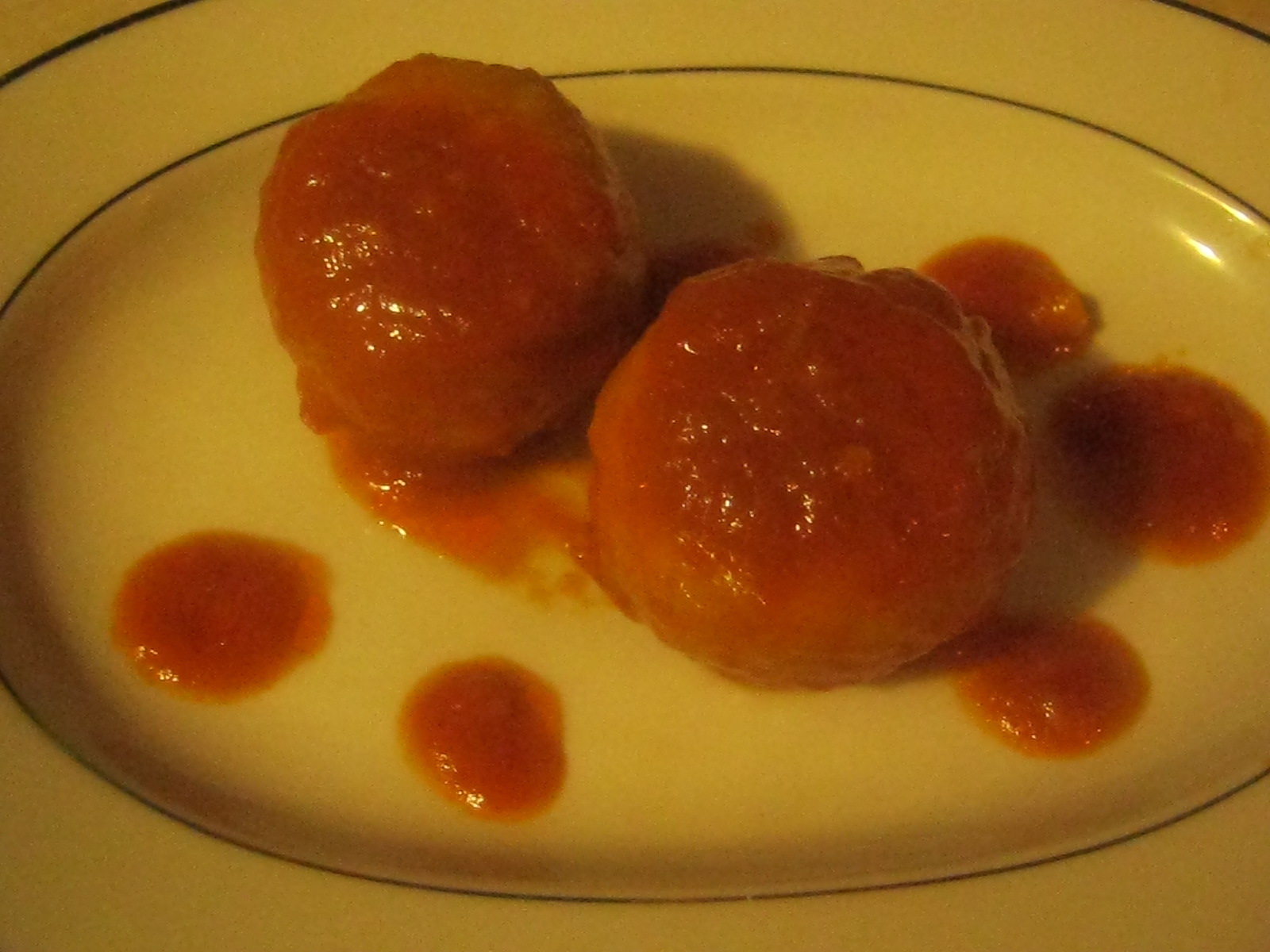 POLPETTE CACE E OVE AL SUGO