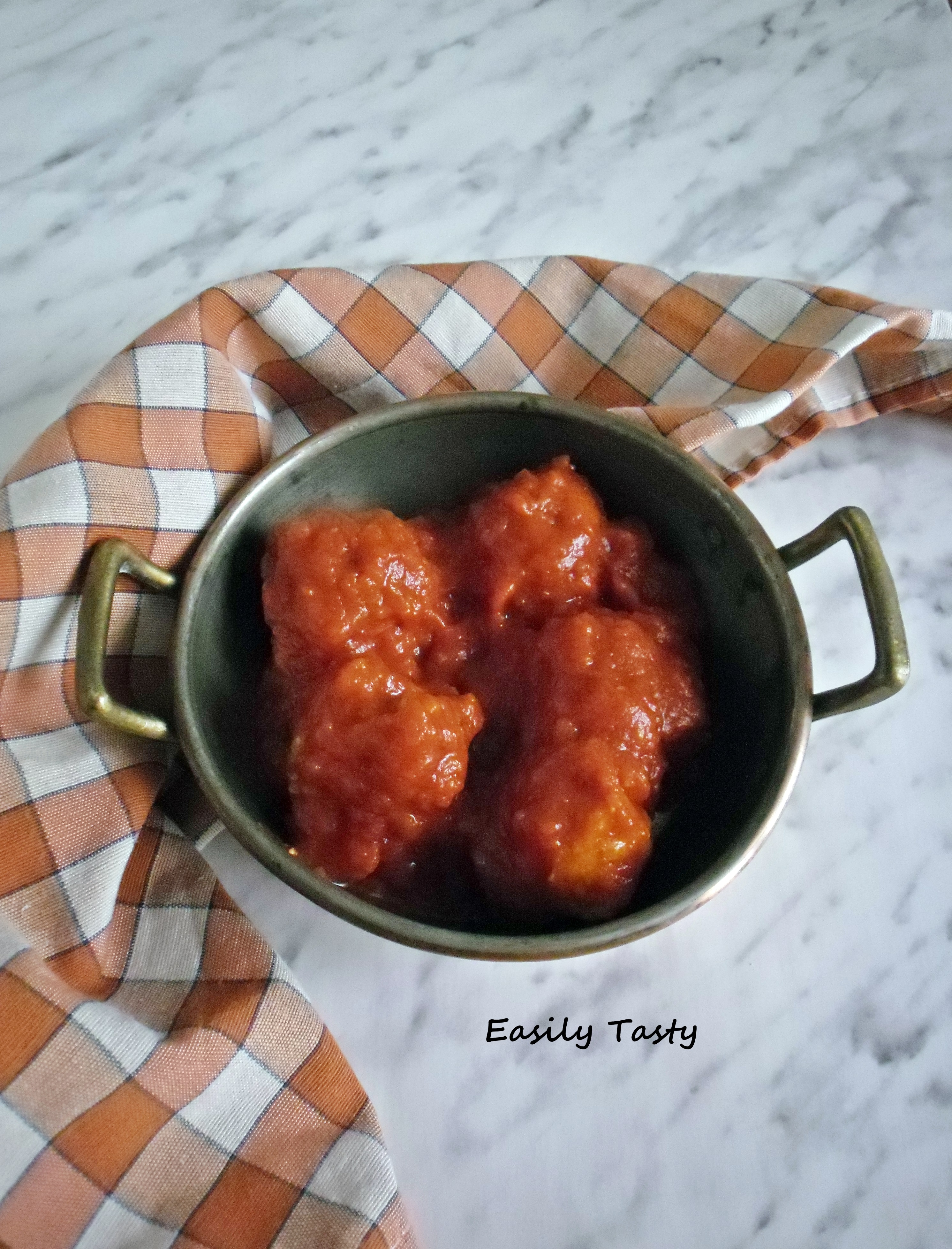 Polpette di carne e ceci al sugo