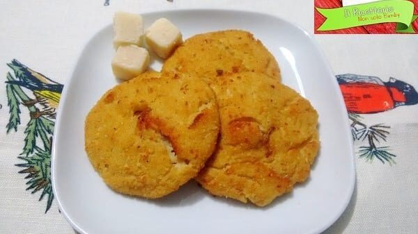 Polpette di cavolfiore ripiene, al forno e senza uova: ricetta bimby
