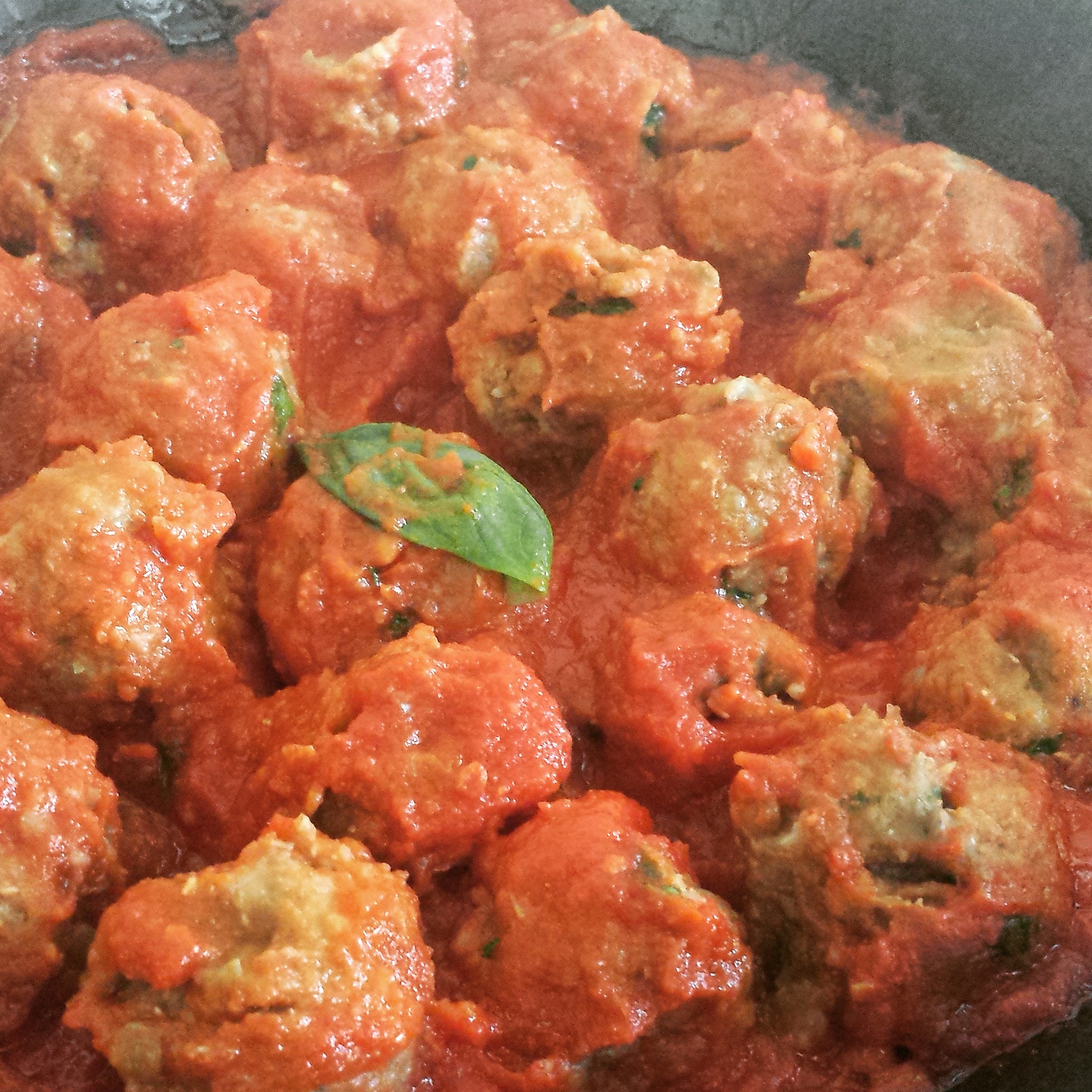 Polpette di lenticchie al sugo di pomodoro