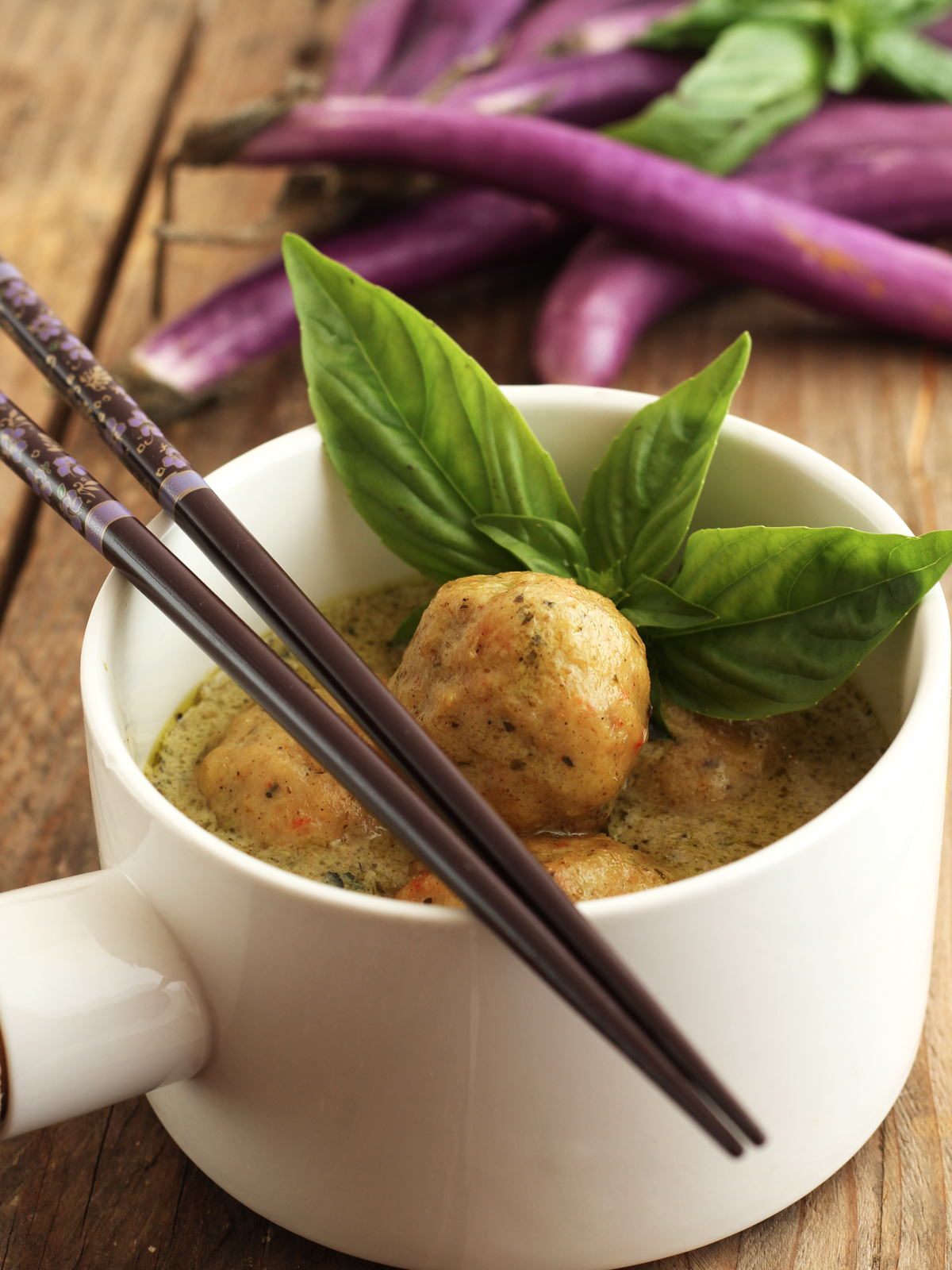 Polpette di mazzancolle e melanzane perlina al latte di cocco