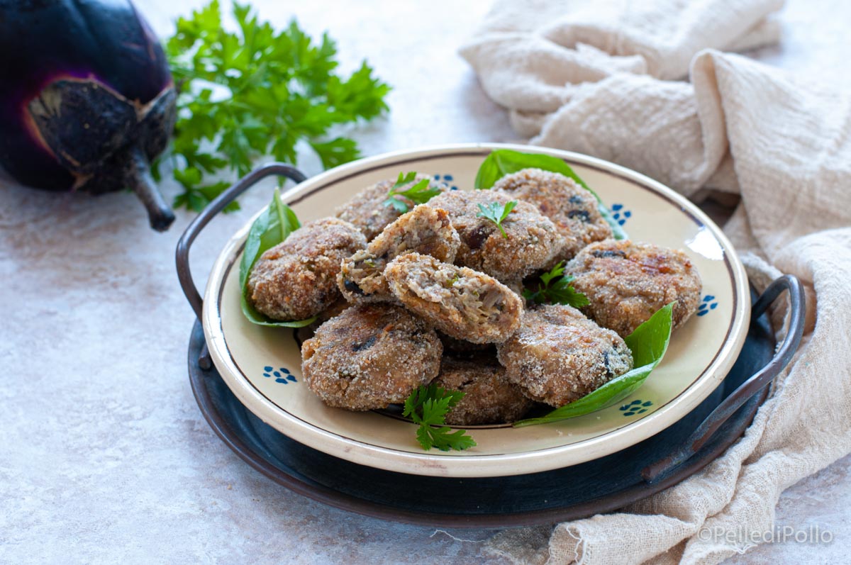 Polpette di melanzane e salsiccia
