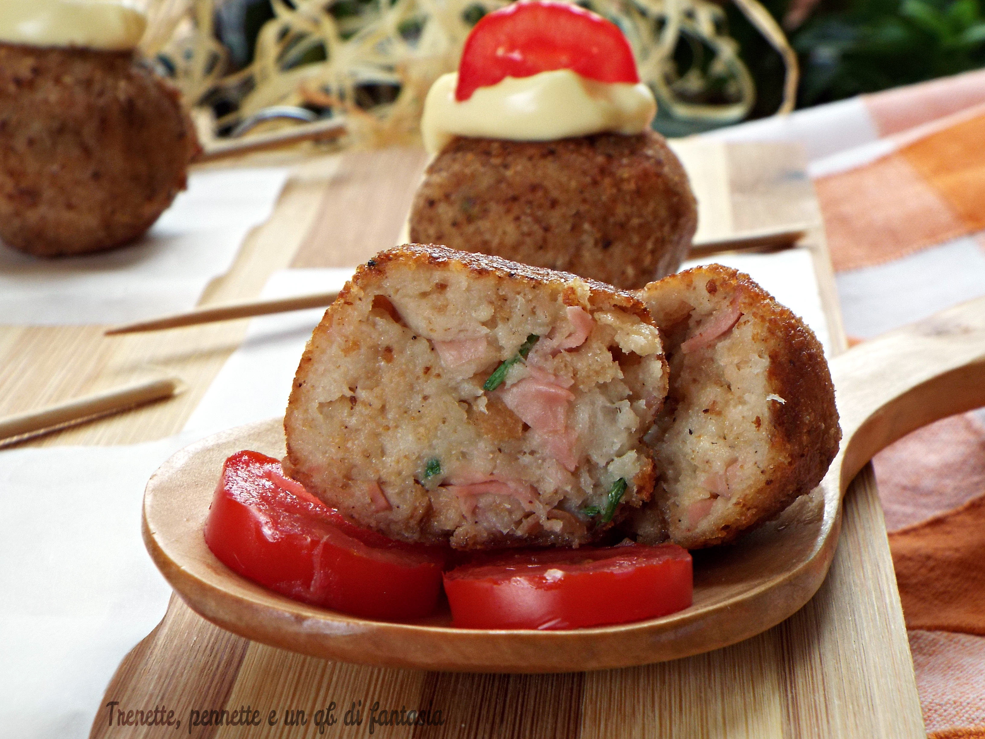 Polpette di pane con prosciutto e mortadella