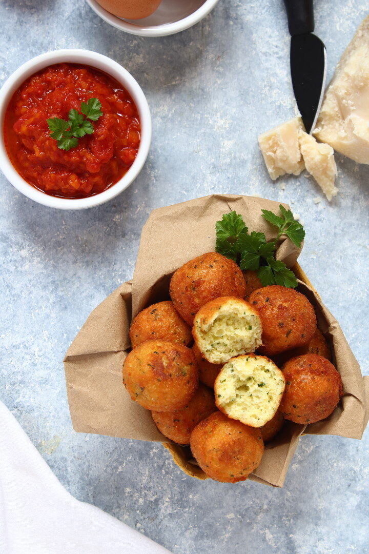 Polpette di pane uova e formaggio