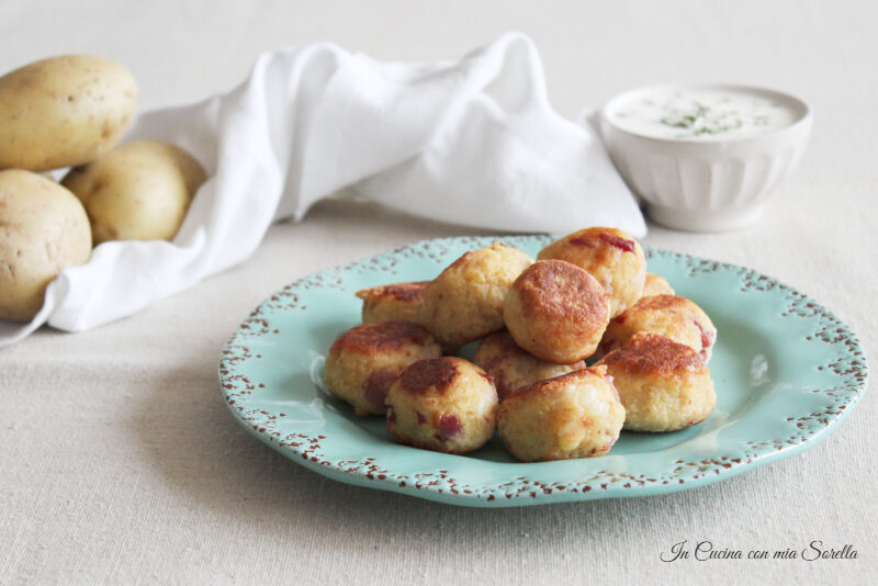 Polpette di patate e pancetta con scamorza