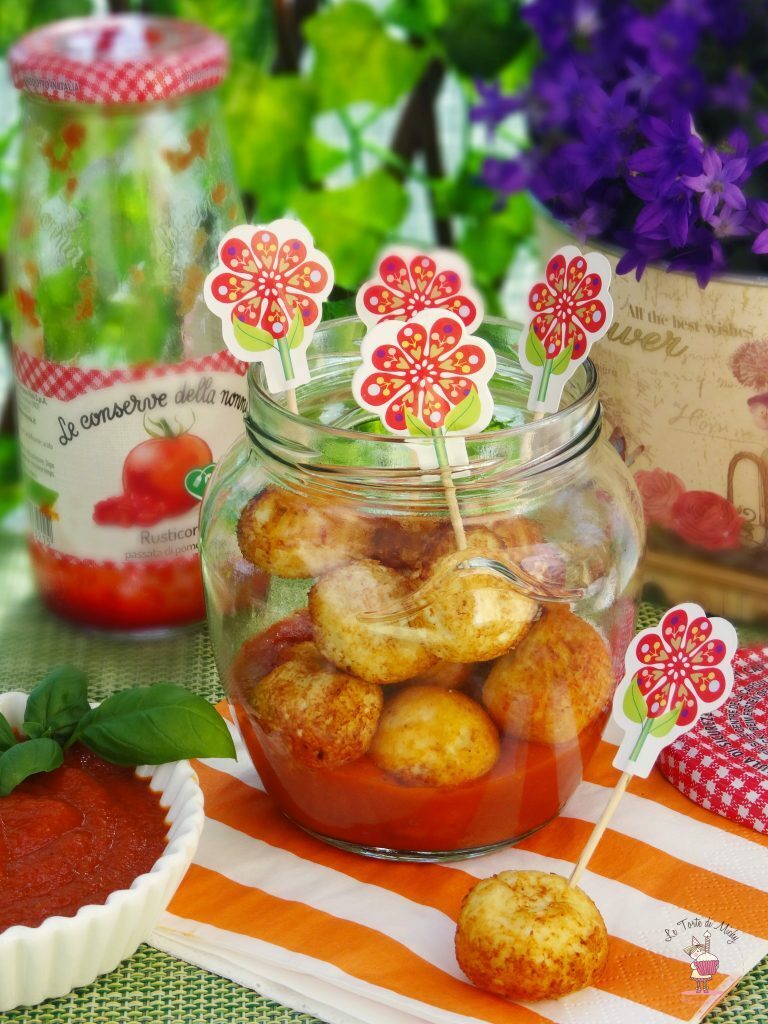 Polpette di ricotta con salsa ketchup homemade