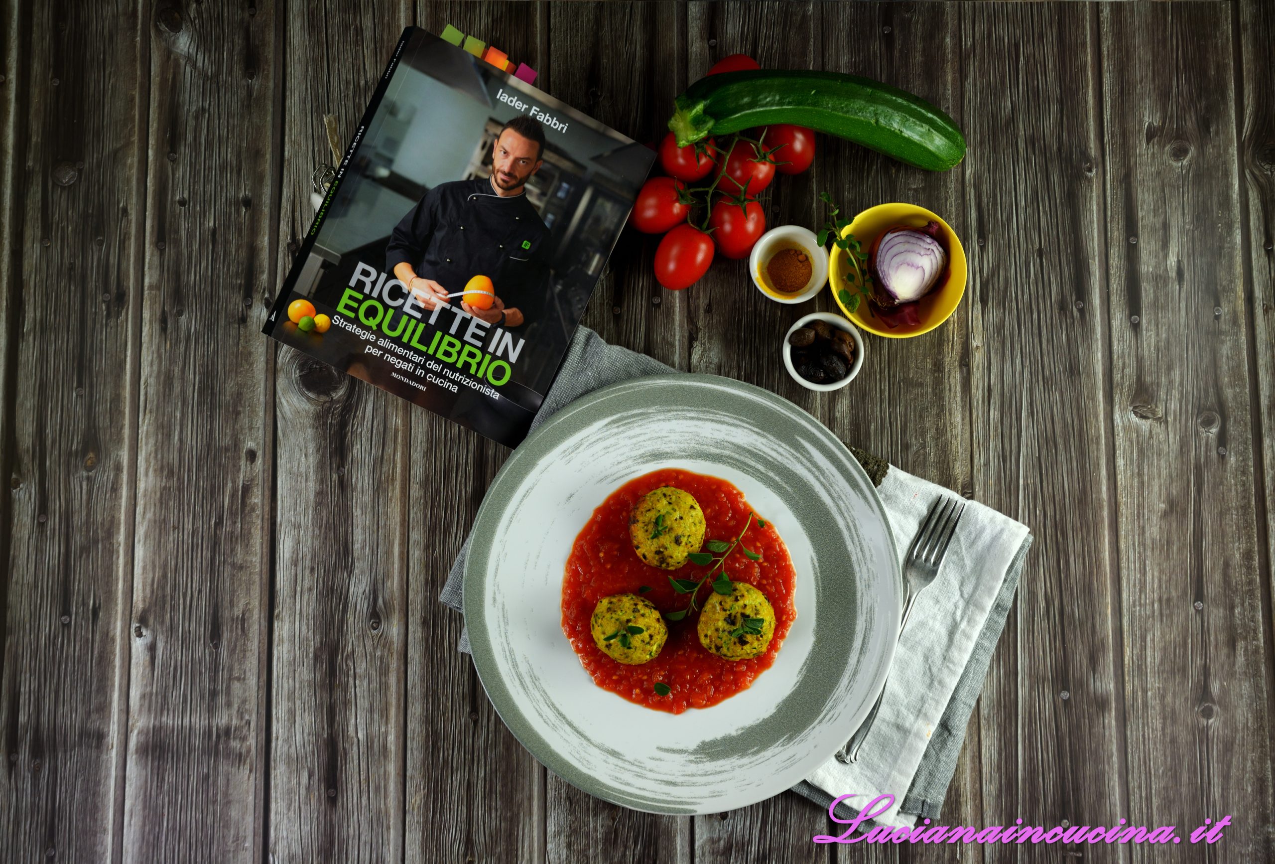 Polpette di salmone, zucchine e olive