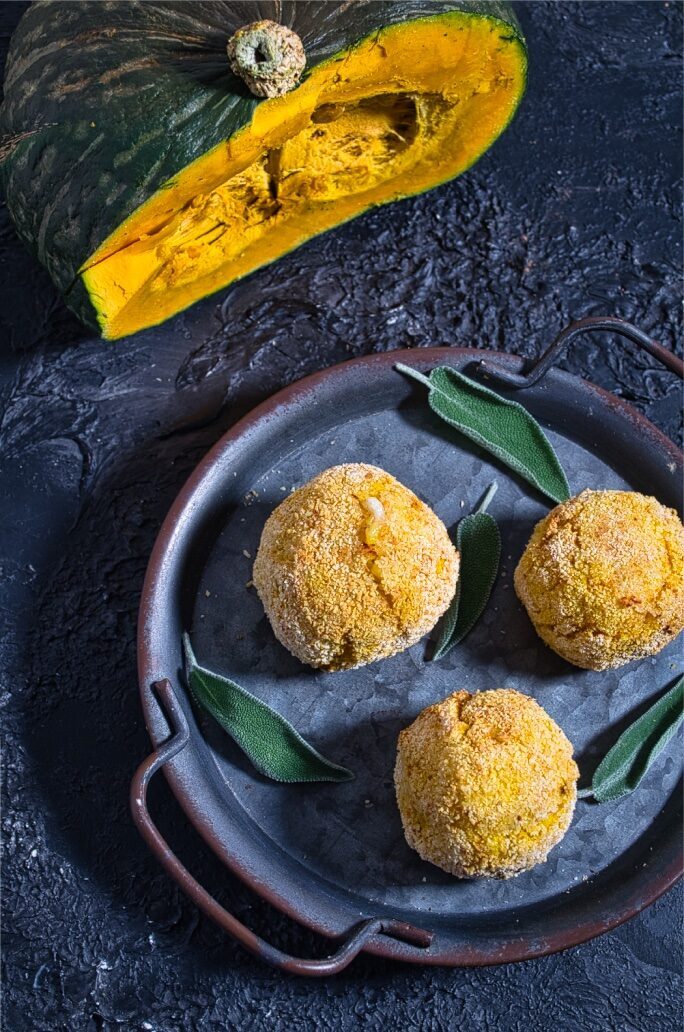 Polpette di zucca con cuore filante in friggitrice ad aria