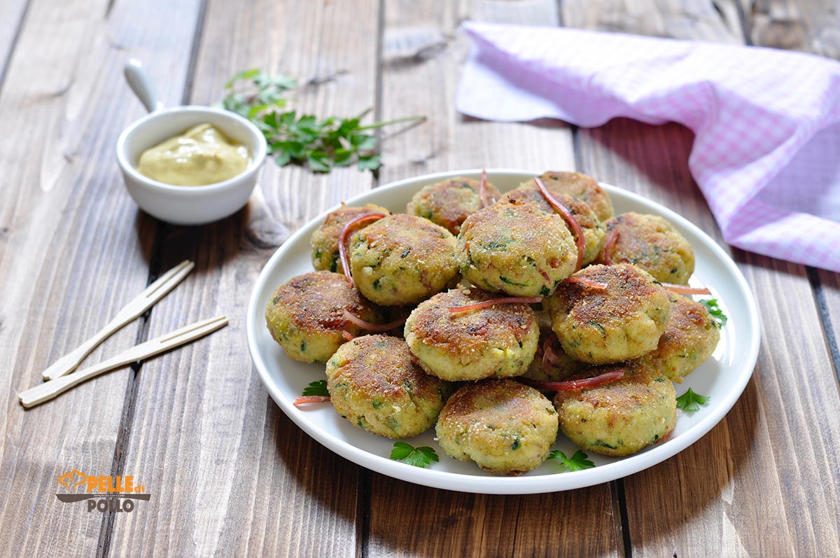Polpette di zucchine con speck e ricotta