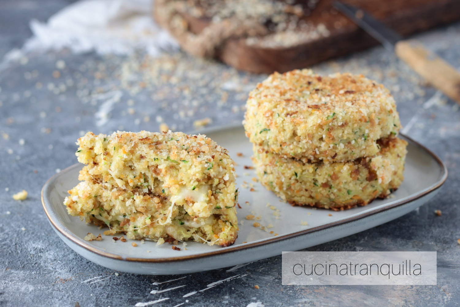 Polpette di zucchine e carote dal cuore filante