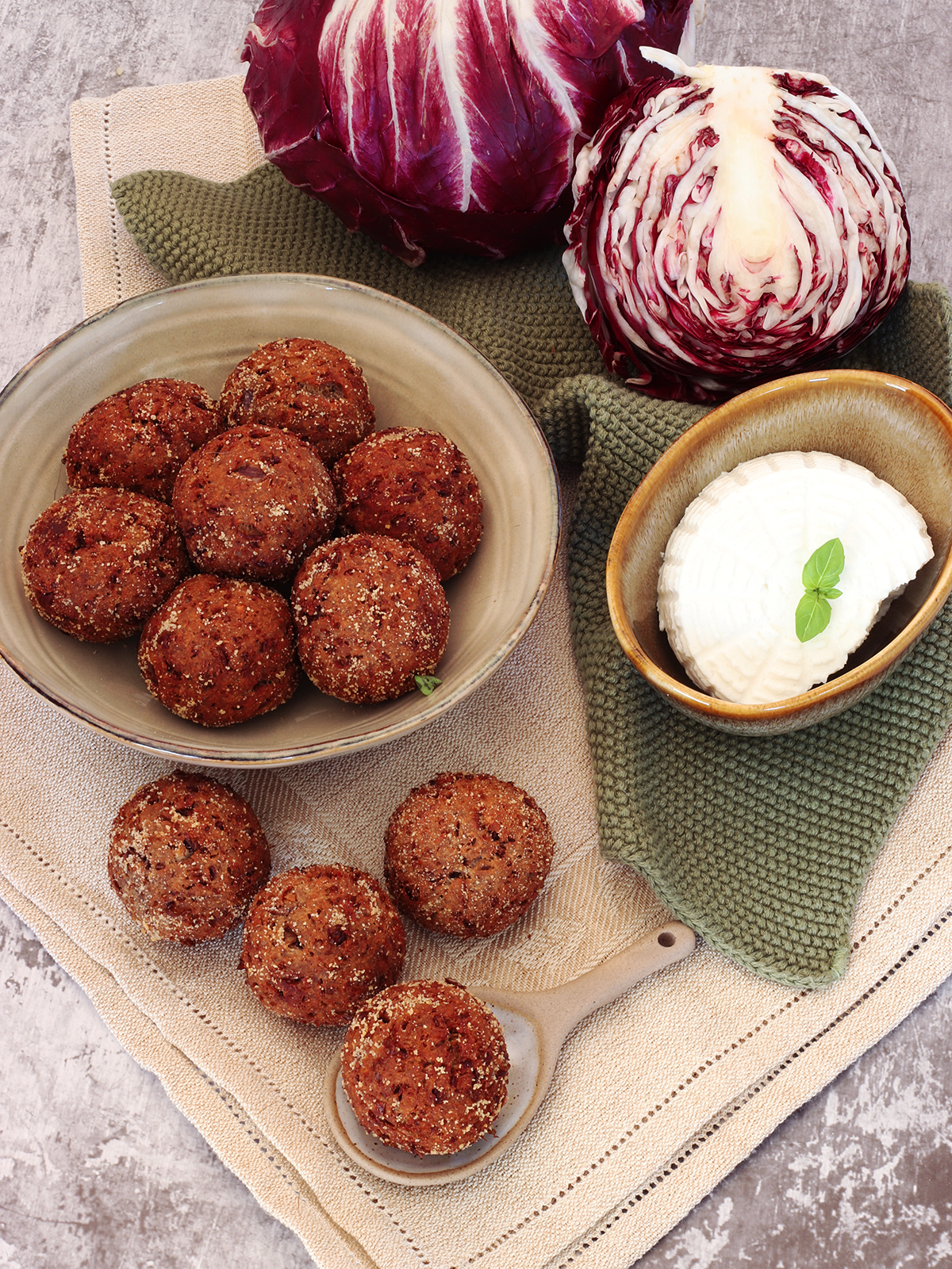 Polpette radicchio e ricotta