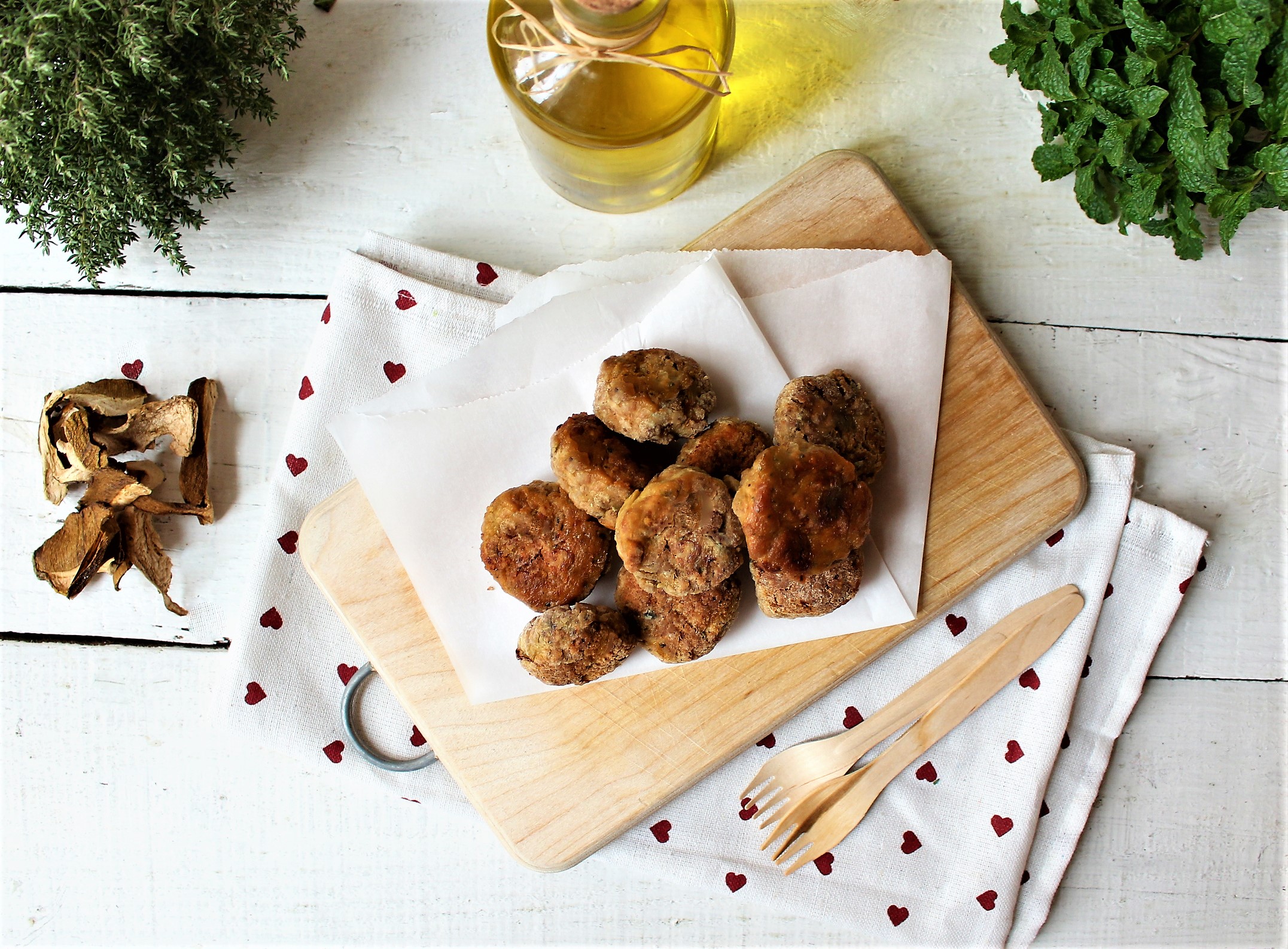Polpette saporite ai funghi porcini