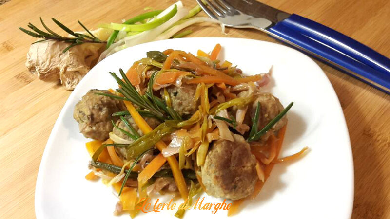 Polpette speziate con cipollotti