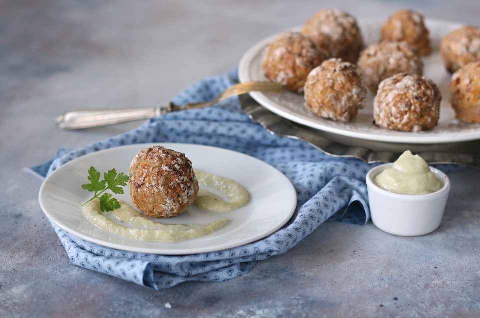 Polpette veg di cavolfiore e fiocchi di soia