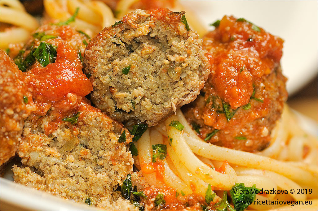 Polpettine di lali degli elfi con linguine